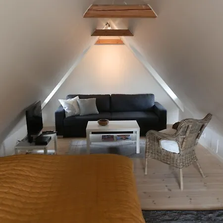 Kattinge Apartman *